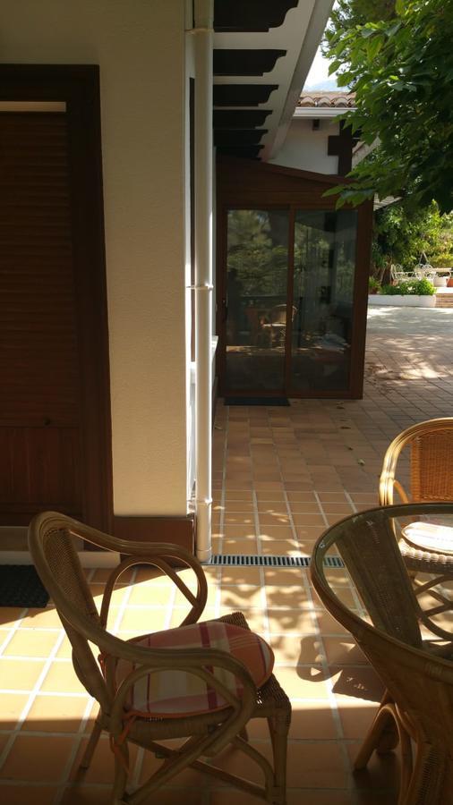 Villa Chabola دينايا المظهر الخارجي الصورة