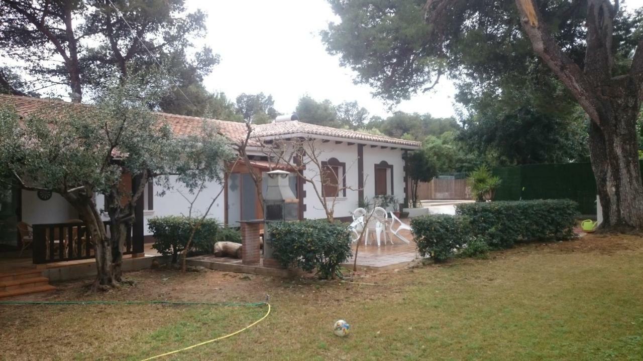 Villa Chabola دينايا المظهر الخارجي الصورة