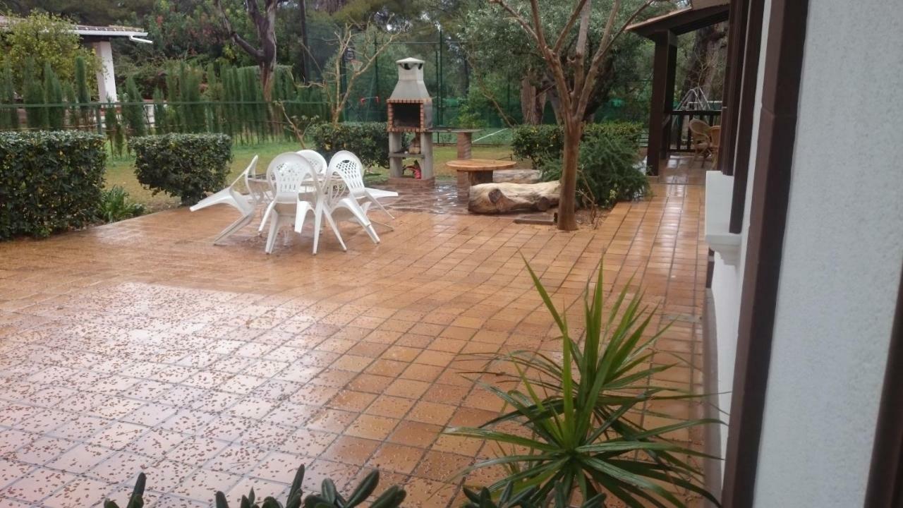 Villa Chabola دينايا المظهر الخارجي الصورة