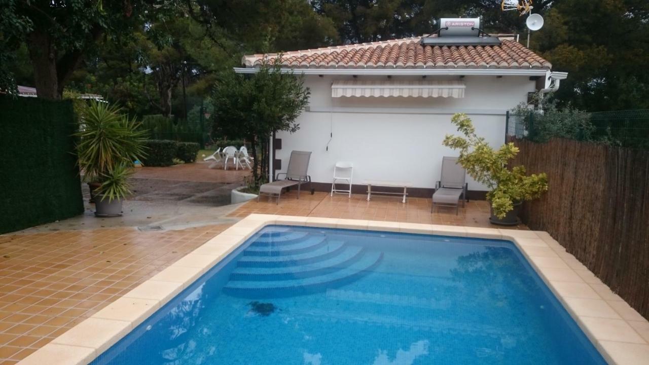 Villa Chabola دينايا المظهر الخارجي الصورة