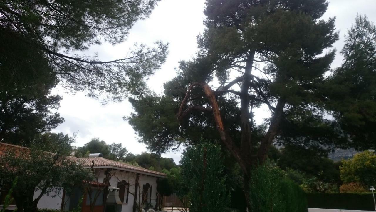 Villa Chabola دينايا المظهر الخارجي الصورة