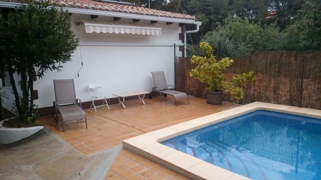 Villa Chabola دينايا المظهر الخارجي الصورة