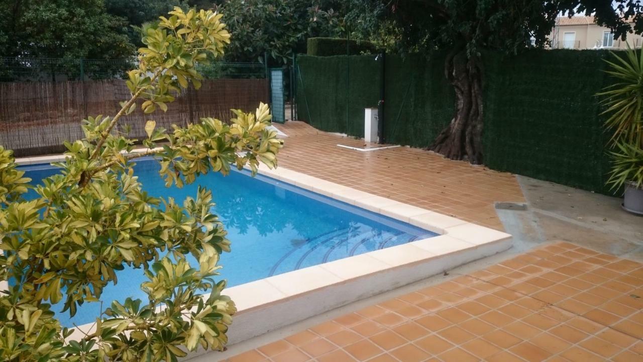 Villa Chabola دينايا المظهر الخارجي الصورة